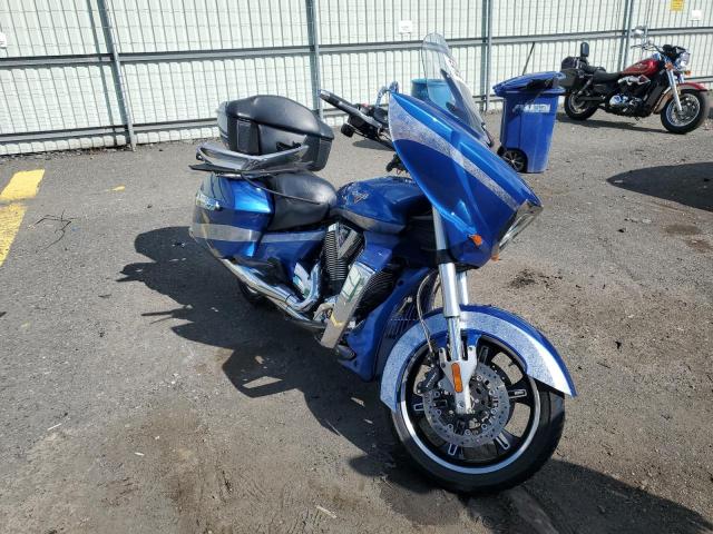 5VPDW36N6C3007771 - 2012 VICTORY MOTORCYCLES CROSS COUN BLUE photo 1