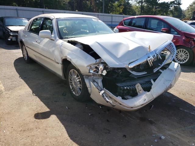 1LNHM81W86Y604927 - 2006 LINCOLN TOWN CAR S WHITE photo 1