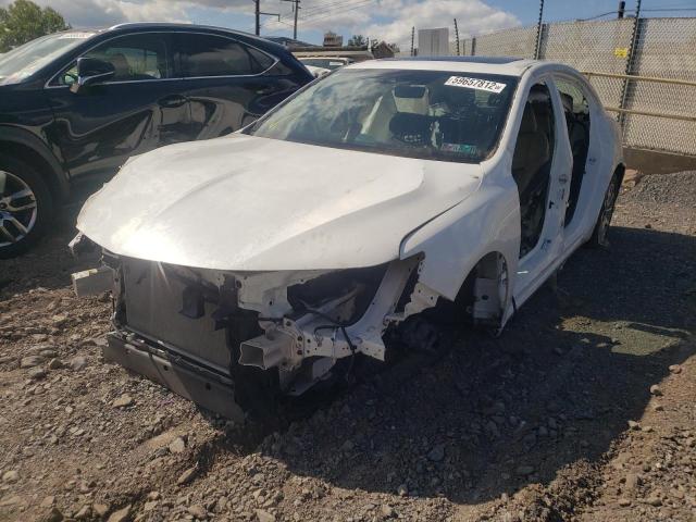 19UUB1F54JA006806 - 2018 ACURA TLX TECH WHITE photo 2