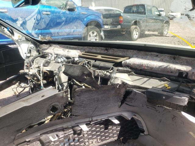 19UUB1F54JA006806 - 2018 ACURA TLX TECH WHITE photo 9