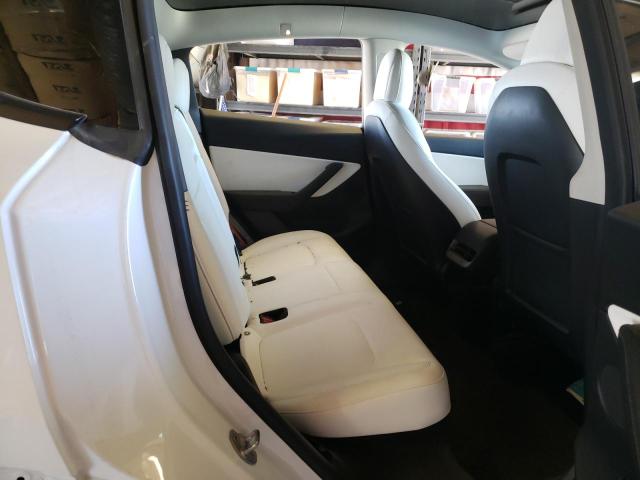 5YJYGDEE4MF158374 - 2021 TESLA MODEL Y Blanc photo 6