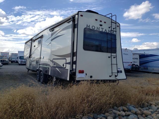 4YDF37129H4700112 - 2017 KEYSTONE MONTANA WHITE photo 3