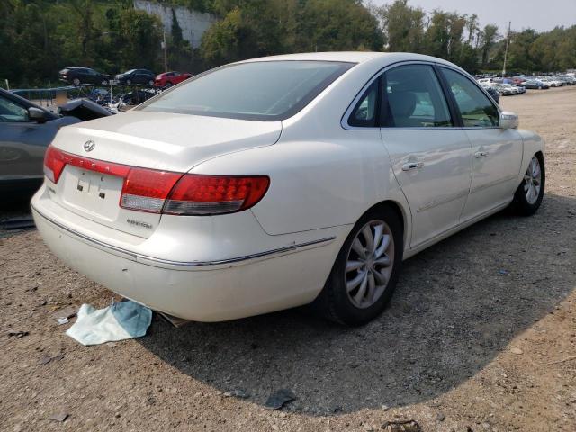 KMHFC46F37A162046 - 2007 HYUNDAI AZERA SE WHITE photo 4