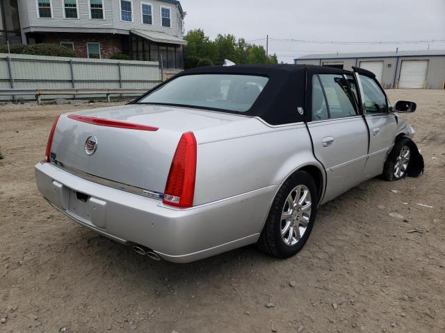 1G6KD57Y99U107983 - 2009 CADILLAC DTS SILVER photo 4