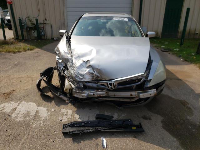 1HGCM66896A045010 - 2006 HONDA ACCORD SILVER photo 9