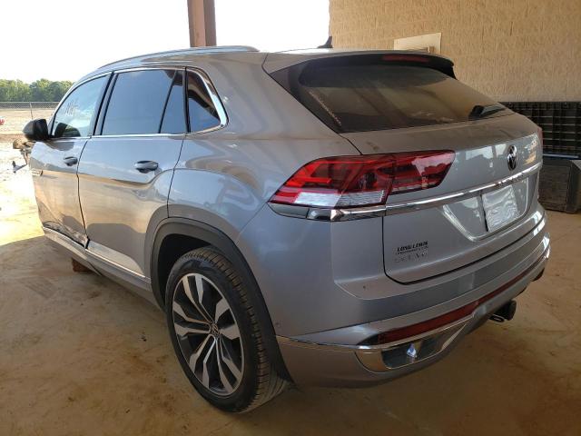 1V2FE2CA4NC215722 - 2022 VOLKSWAGEN ATLAS CROS Серебристый фото 3