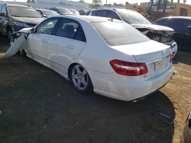 WDDHF9AB8BA342742 - 2011 MERCEDES-BENZ E 550 4MAT WHITE photo 3