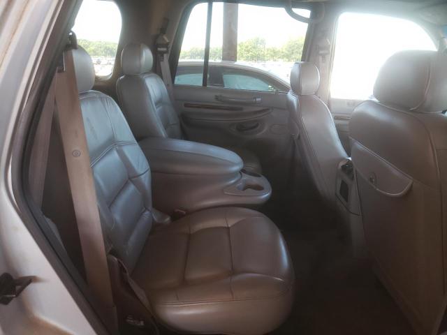 5LMEU27A9YLJ33363 - 2000 LINCOLN NAVIGATOR 银色 照片 6