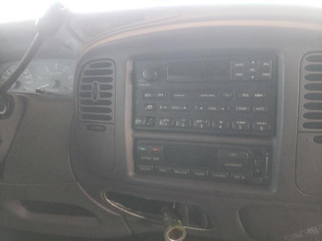 5LMEU27A9YLJ33363 - 2000 LINCOLN NAVIGATOR 银色 照片 9