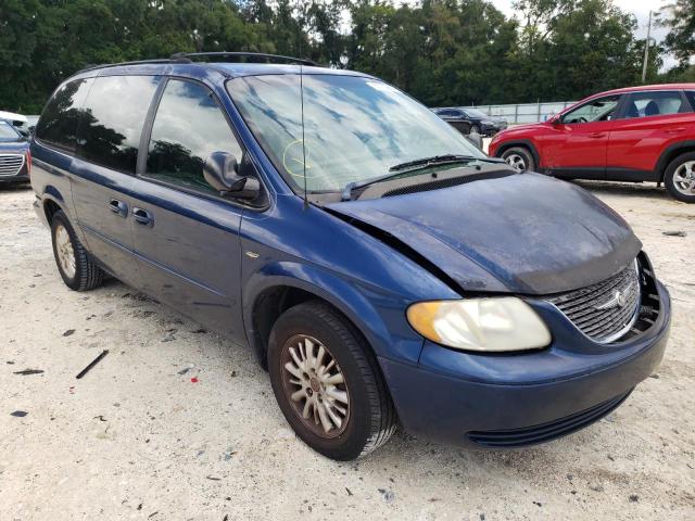 2C4GP74L82R707945 - 2002 CHRYSLER TOWN & COU BLUE photo 1