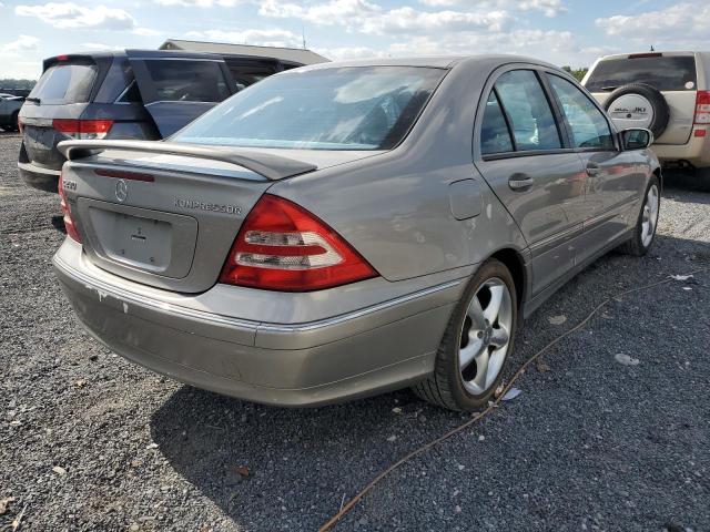 WDBRF40J94F444985 - 2004 MERCEDES-BENZ C 230K SPO BEIGE photo 4