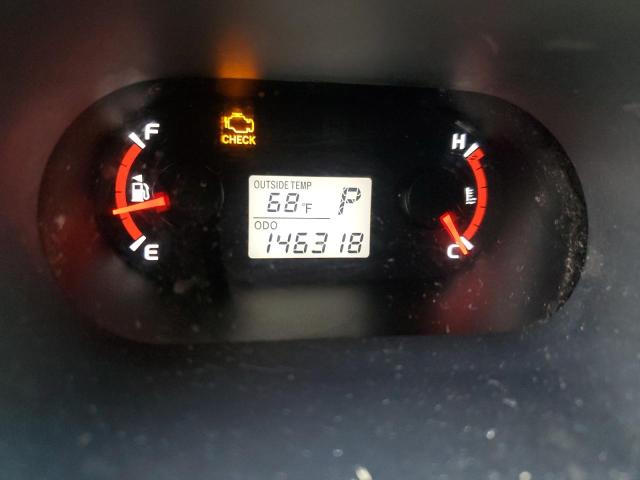 2T1KU4EE5AC252648 - 2010 TOYOTA MATRIX RED photo 8