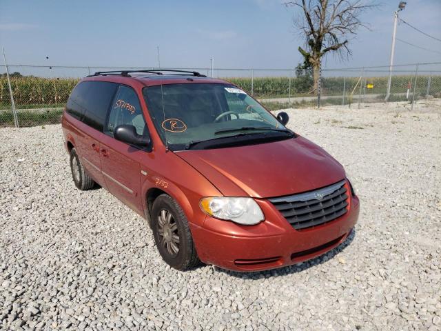 2A4GP54L46R702438 - 2006 CHRYSLER TOWN & COU ORANGE photo 1