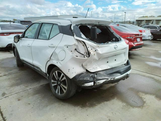 3N1CP5CU7KL470555 - 2019 NISSAN KICKS S WHITE photo 3