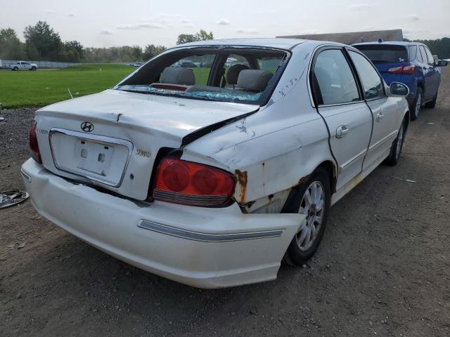 KMHWF35H93A872907 - 2003 HYUNDAI SONATA GLS WHITE photo 4