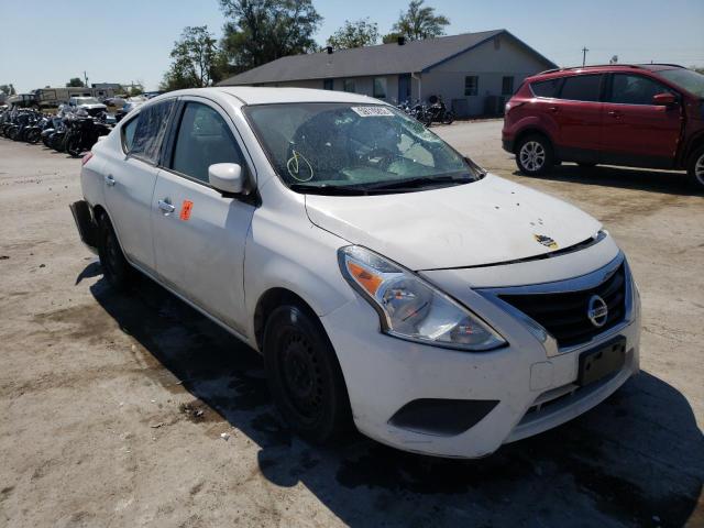 3N1CN7AP4GL884737 - 2016 NISSAN VERSA S WHITE photo 1