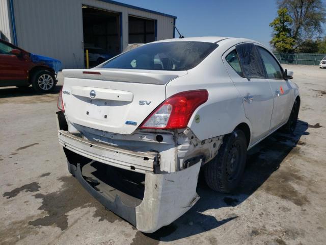 3N1CN7AP4GL884737 - 2016 NISSAN VERSA S WHITE photo 4