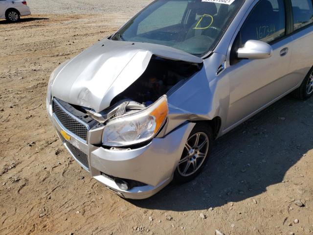 KL1TD6DE4BB138410 - 2011 CHEVROLET AVEO LS 银色 照片 9