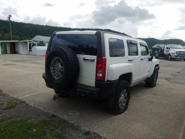 5GTDN13E078171481 - 2007 HUMMER H3 WHITE photo 4