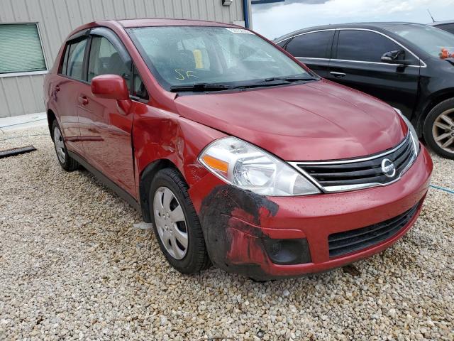 3N1BC1AP8BL359655 - 2011 NISSAN VERSA S RED photo 1