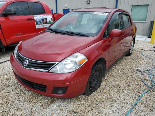 3N1BC1AP8BL359655 - 2011 NISSAN VERSA S RED photo 2