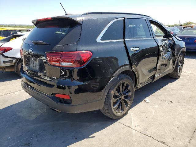 5XYPG4A58LG698495 - 2020 KIA SORENTO S BLACK photo 4