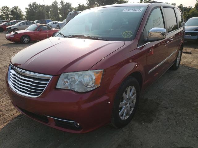 2C4RC1CG3CR134766 - 2012 CHRYSLER TOWN & COU BURGUNDY photo 2