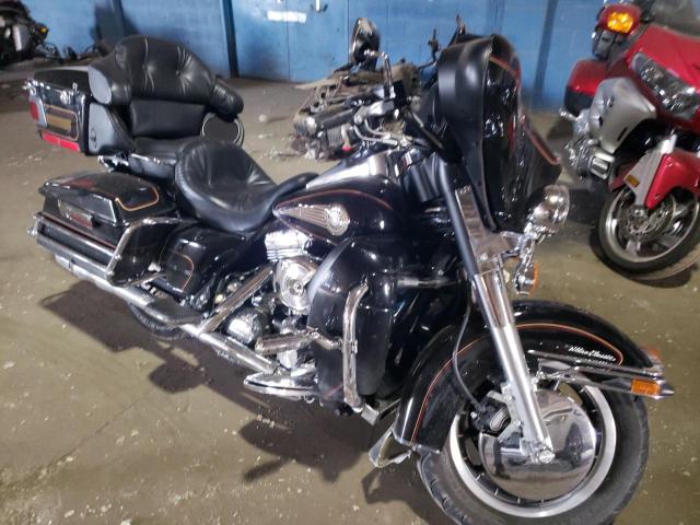 1HD1FCW161Y622298 - 2001 HARLEY-DAVIDSON FLHTCUI 黑色 照片 10