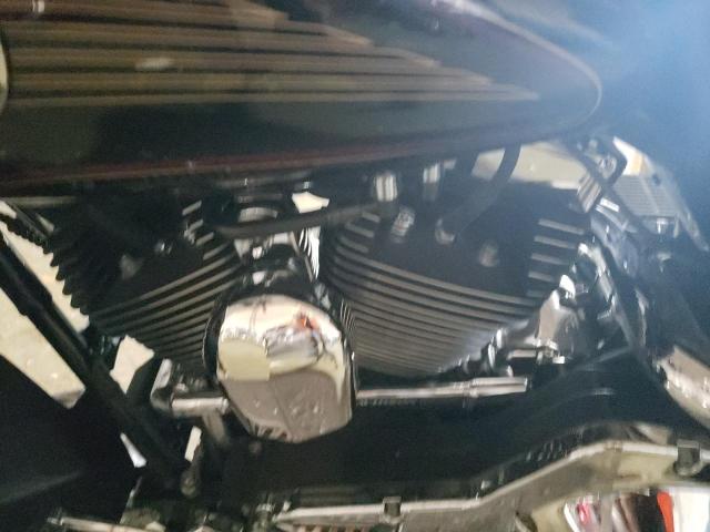 1HD1FCW161Y622298 - 2001 HARLEY-DAVIDSON FLHTCUI 黑色 照片 7