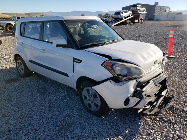 KNDJT2A54D7526002 - 2013 KIA SOUL WHITE photo 1