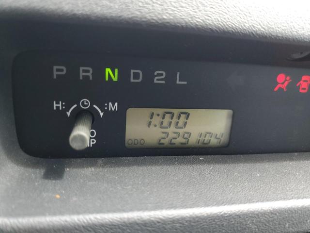 JTLKT324440131346 - 2004 TOYOTA SCION XB Lila Foto 8