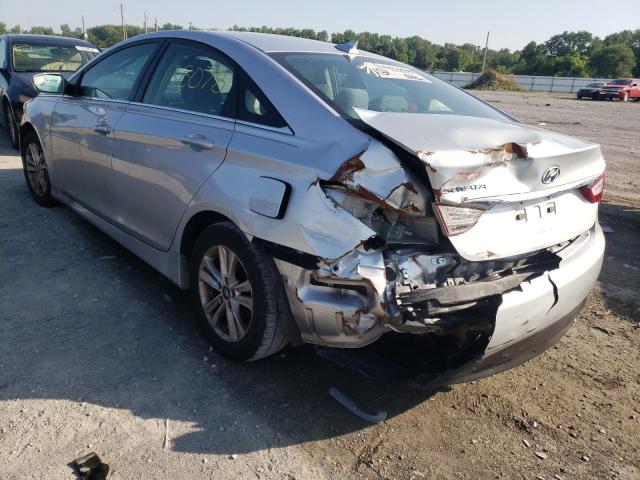 5NPEB4AC3EH882727 - 2014 HYUNDAI SONATA GLS SILVER photo 3