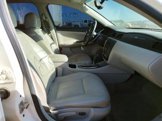 2G1WD58C689157309 - 2008 CHEVROLET IMPALA SUP 白色 照片 5