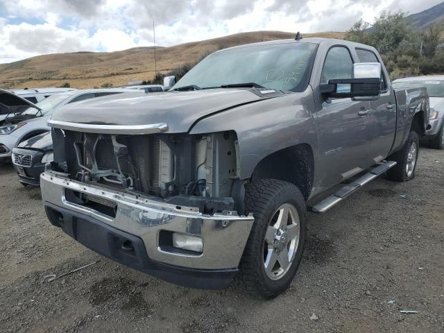 1GC1KYE80CF215682 - 2012 CHEVROLET SILVRDO LS GRAY photo 2