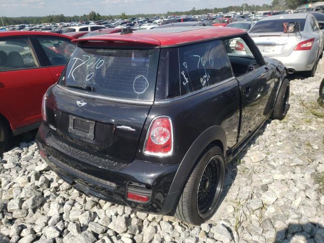 WMWSV9C55BTZ96884 - 2011 MINI COOPER JOH BLACK photo 4