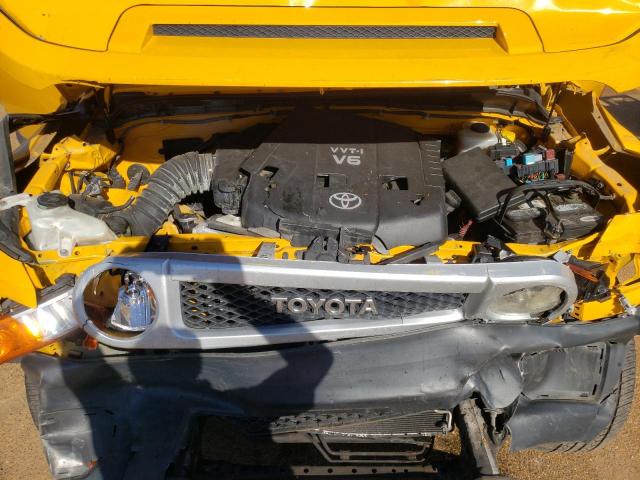 JTEZU11F170010823 - 2007 TOYOTA FJ CRUISER YELLOW photo 7