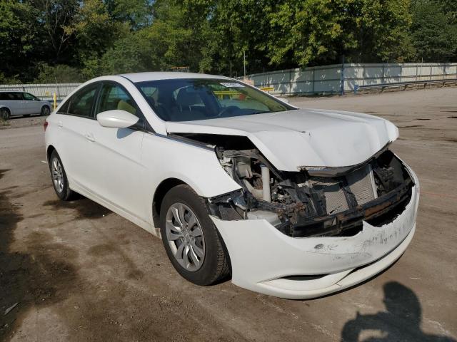 5NPEB4AC0DH563140 - 2013 HYUNDAI SONATA GLS WHITE photo 1