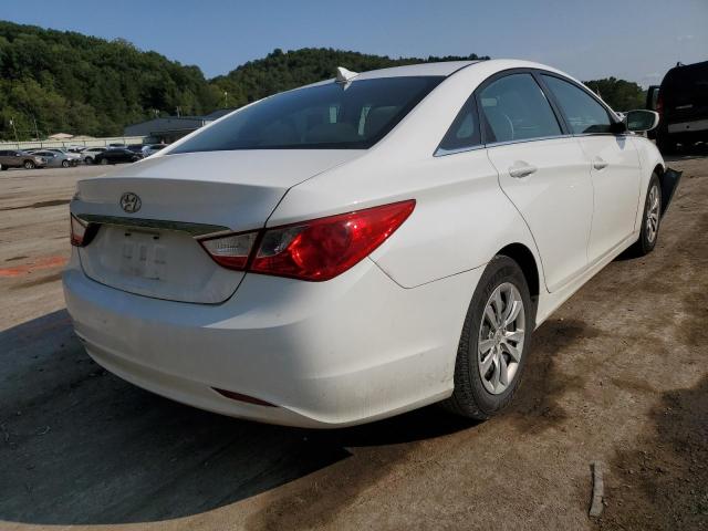 5NPEB4AC0DH563140 - 2013 HYUNDAI SONATA GLS WHITE photo 4