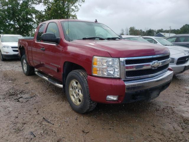 2GCEK190471563317 - 2007 CHEVROLET SILVERADO RED photo 1