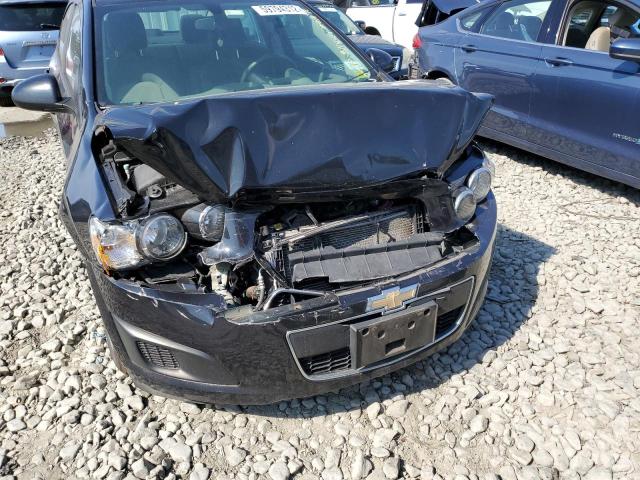 1G1JA5SG4F4205520 - 2015 CHEVROLET SONIC LS BLACK photo 9
