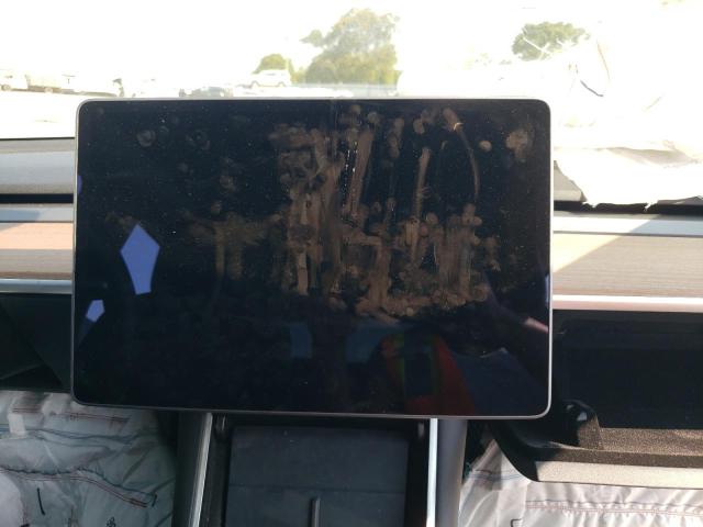 5YJYGDEE0LF031555 - 2020 TESLA MODEL Y رمادي صورة 8