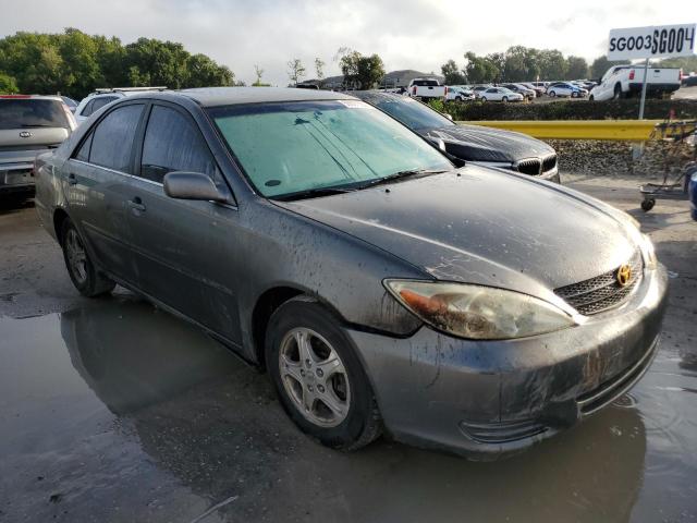 4T1BE32K62U517739 - 2002 TOYOTA CAMRY LE M GRAY photo 1