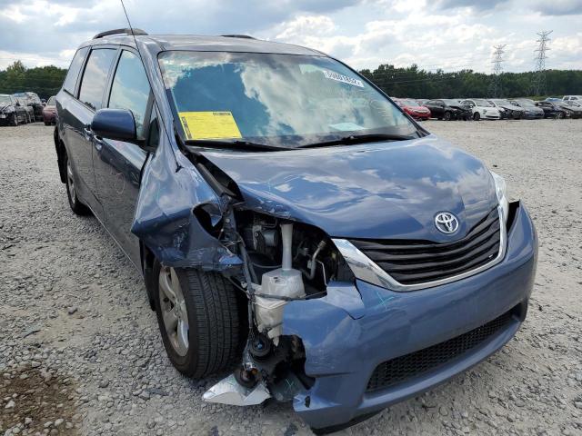 5TDKK3DC5ES458324 - 2014 TOYOTA SIENNA LE BLUE photo 1