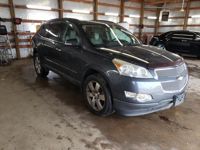 1GNLRHED0AS125266 - 2010 CHEVROLET TRAVERSE GRAY photo 1