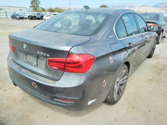 WBA8E1C58JA159620 - 2018 BMW 330E GRAY photo 4