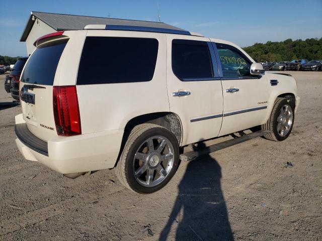 1GYS4CEF6BR130403 - 2011 CADILLAC ESCALADE P WHITE photo 4