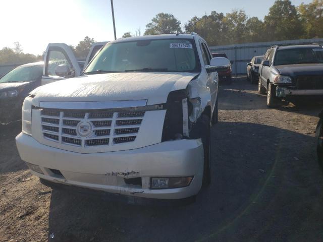 1GYS4CEF6BR130403 - 2011 CADILLAC ESCALADE P WHITE photo 9