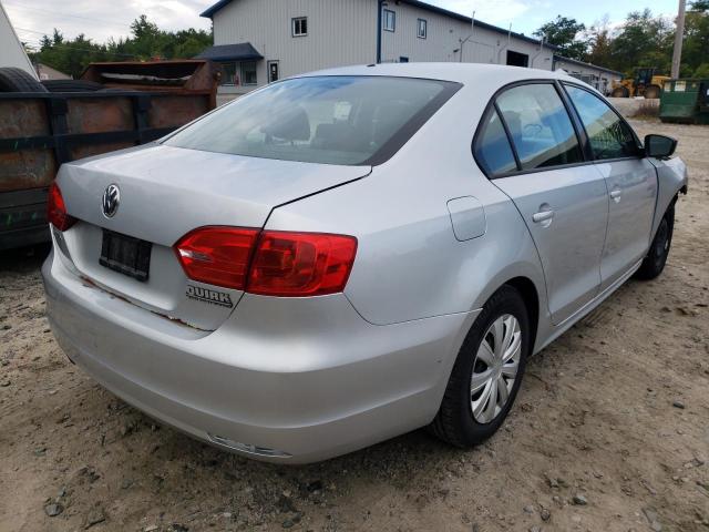 3VW2K7AJ9EM250678 - 2014 VOLKSWAGEN JETTA BASE SILVER photo 4