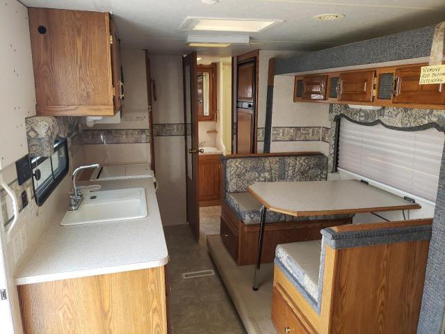 4N11R252640120196 - 2004 ARCT CAMPER WHITE photo 7