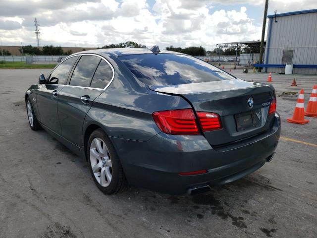 WBAFR9C51CDV58428 - 2012 BMW 550 I GRAY photo 3